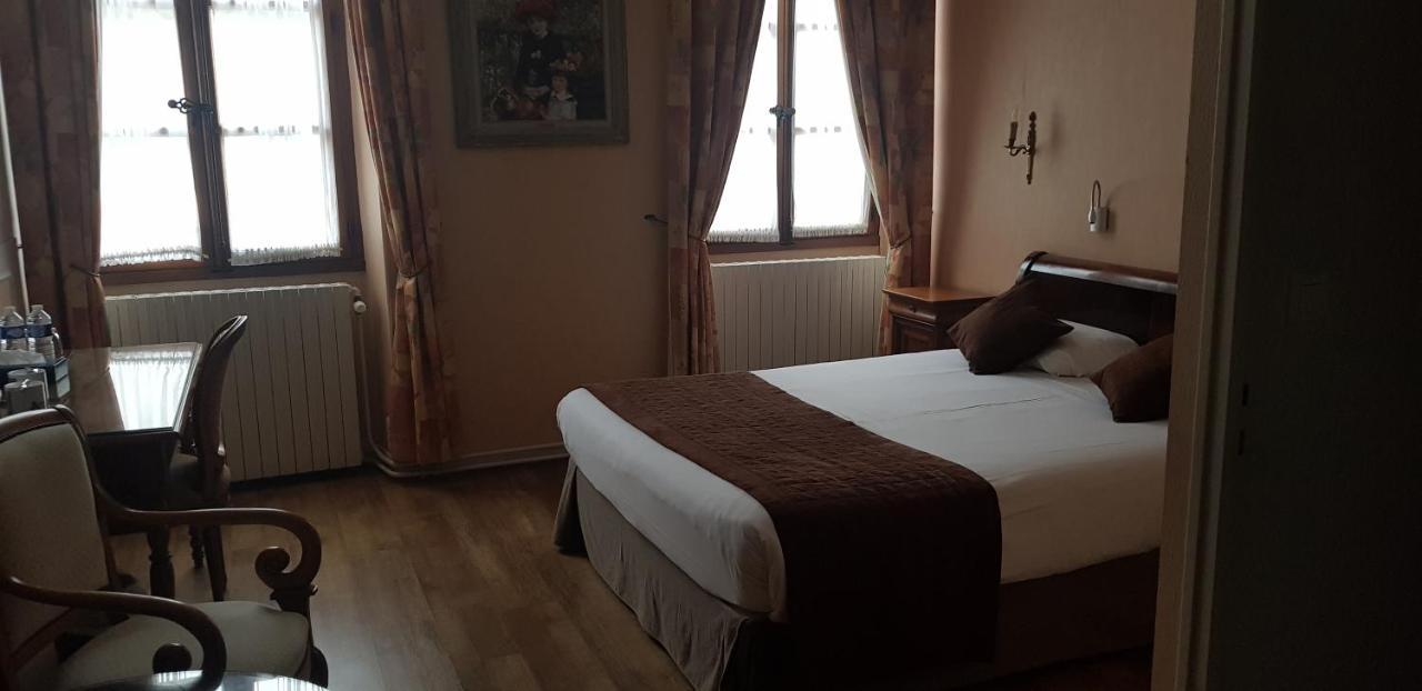 Logis Hotel - Le Relais Saint Vincent Ligny-le-Châtel 외부 사진