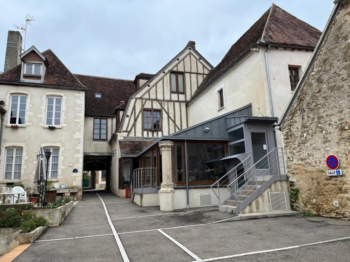 Logis Hotel - Le Relais Saint Vincent Ligny-le-Châtel 외부 사진