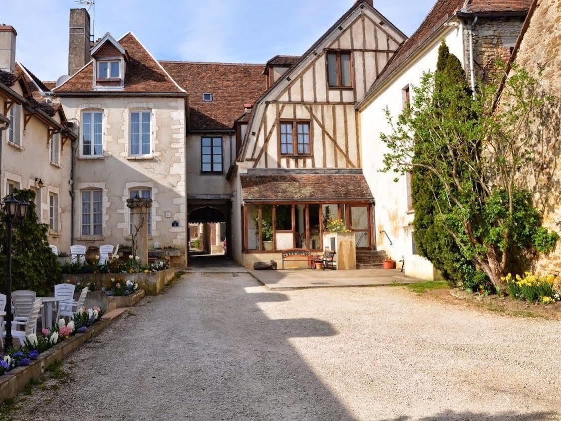 Logis Hotel - Le Relais Saint Vincent Ligny-le-Châtel 외부 사진